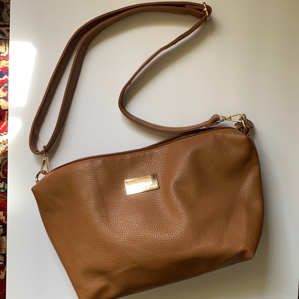Handbags Gold Hardware with an amazing condition